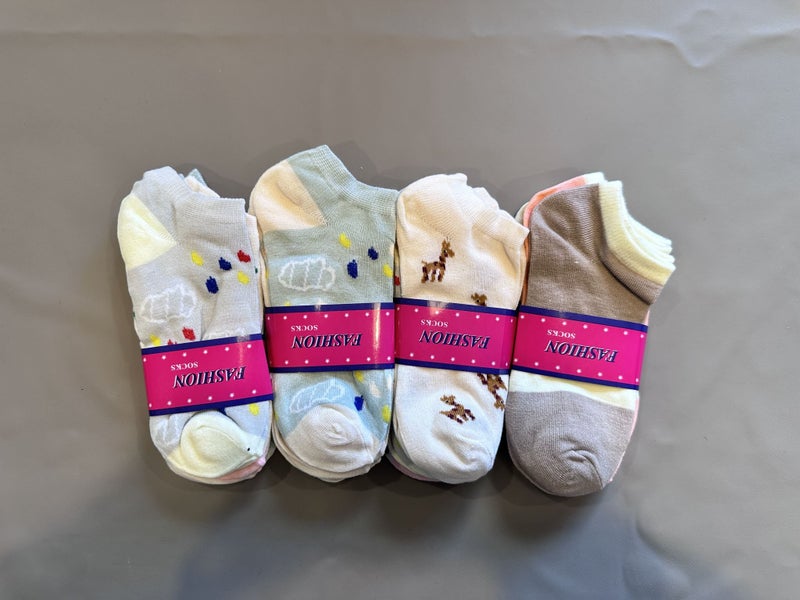 Women's - Girl's Ankle Socks Randomly Pattern - 36 PAIRS Carousel 8