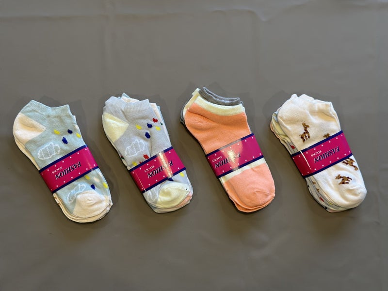 Women's - Girl's Ankle Socks Randomly Pattern - 36 PAIRS Carousel 2