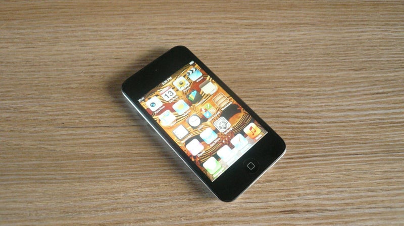 iPod Touch - Ready to Send - Great Working Condition - Warranty Carousel 1