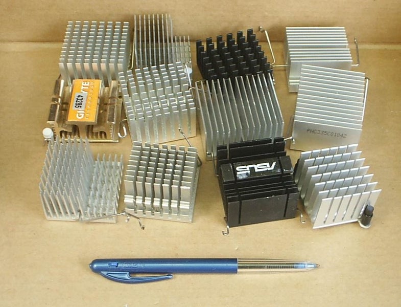20 Assorted Small Alloy Heat Sinks Carousel 3