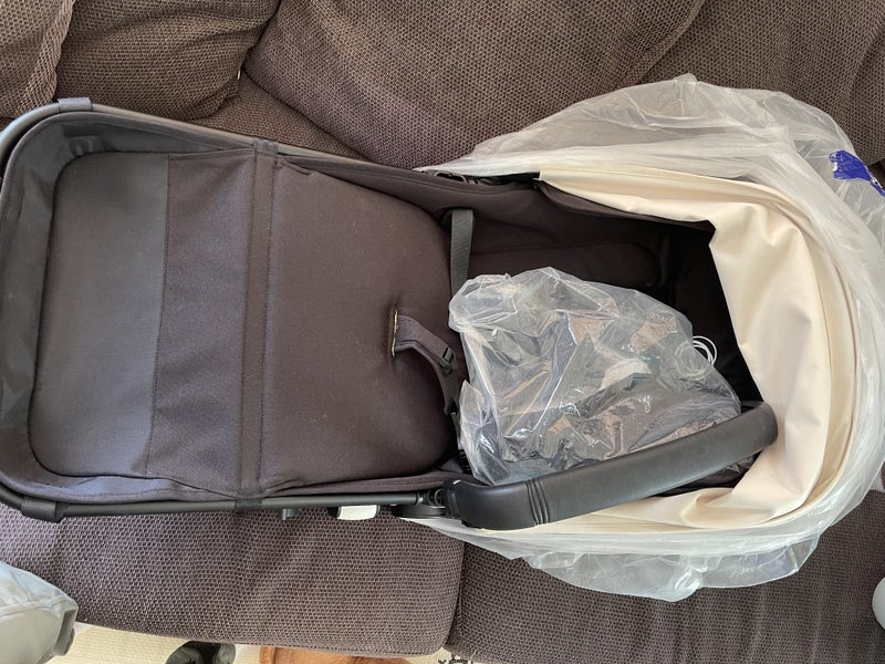 Bugaboo Cameleon 3 Plus seat and pram Carousel 4
