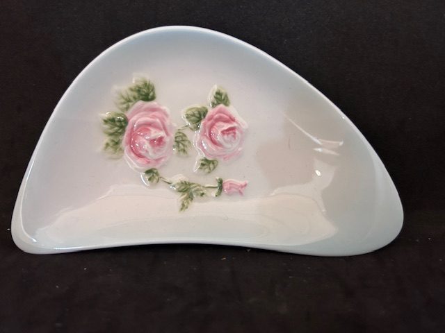 Odd Shaped Vintage Dish Carousel 1