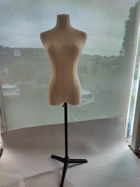 Female Mannequin New Carousel 2