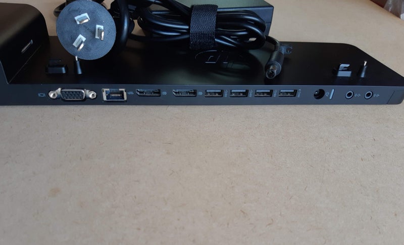 HP UltraSlim Docking Station with 90W Power Adapter Carousel 2