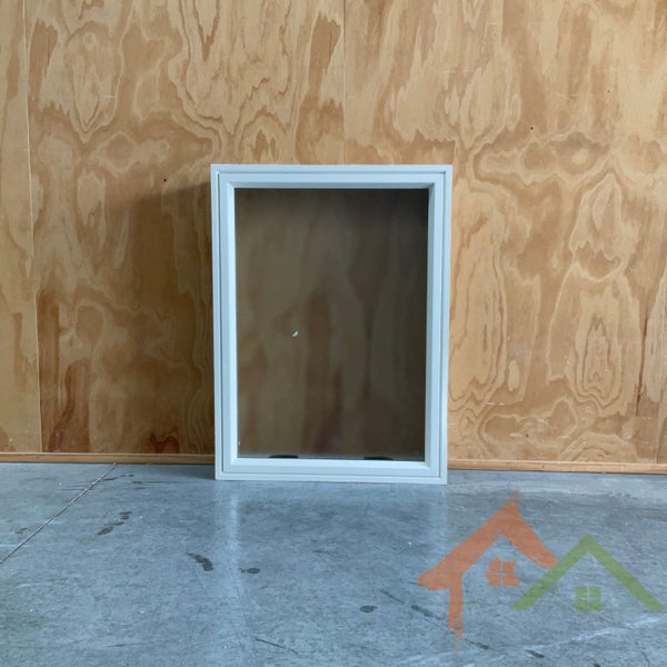 805w x 1100h Cream Window #179 Carousel 1