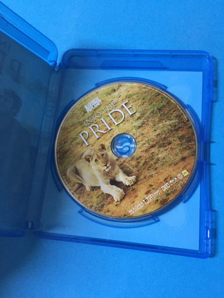 Into The Pride (Blu-Ray) Carousel 3