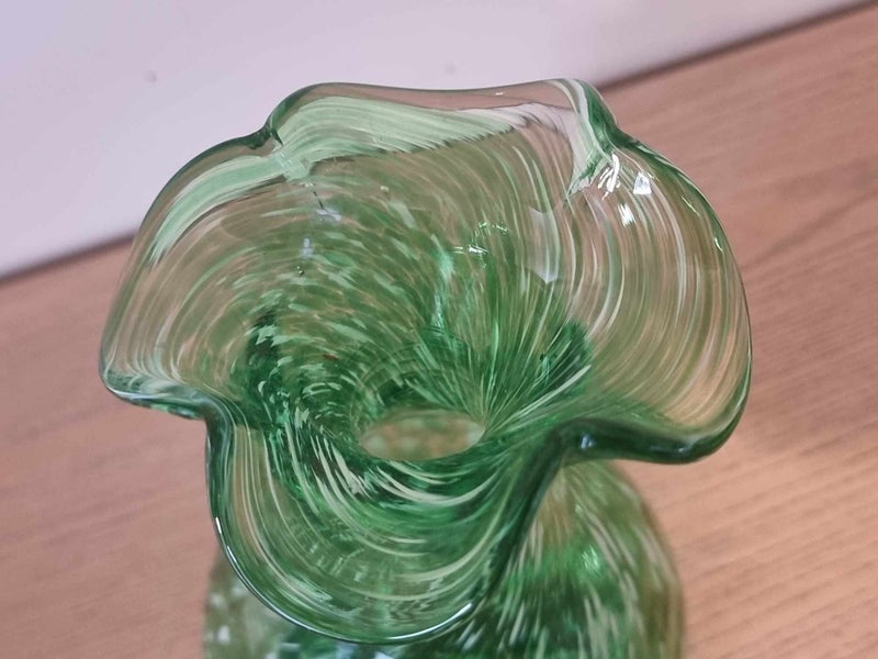 Superb Green with White Speckles Art Glass Vase Carousel 2