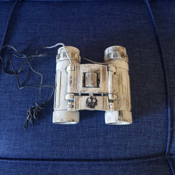 Stormtrooper binoculars Carousel 1