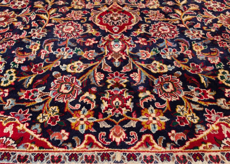 Vintage Persian Rug Hand-Knotted wool (Size: 285 X 390 CM) Carousel 8