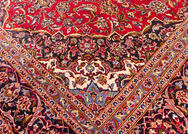 Vintage Kashan Hand-Knotted Wool Persian Rug (Size: 290 X 400 CM) Carousel 10