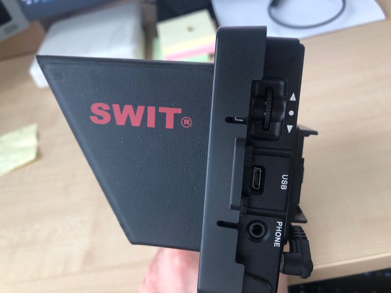 SWIT S-1053F 5.5" Full HD Camera Monitor Carousel 5