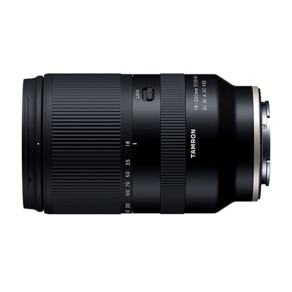 Tamron 18-300mm F3.5-6.3 Di III-A VC VXD Fuji X Carousel 1