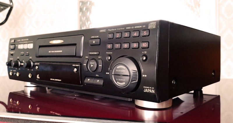 MONEY*MAKER <<KARAOKE MACHINE>>JVC® XL-SV22BK Carousel 1