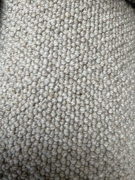 Auction 243 , 3.85 x 3.65 metres Woolen Loop pile carpet. Carousel 2