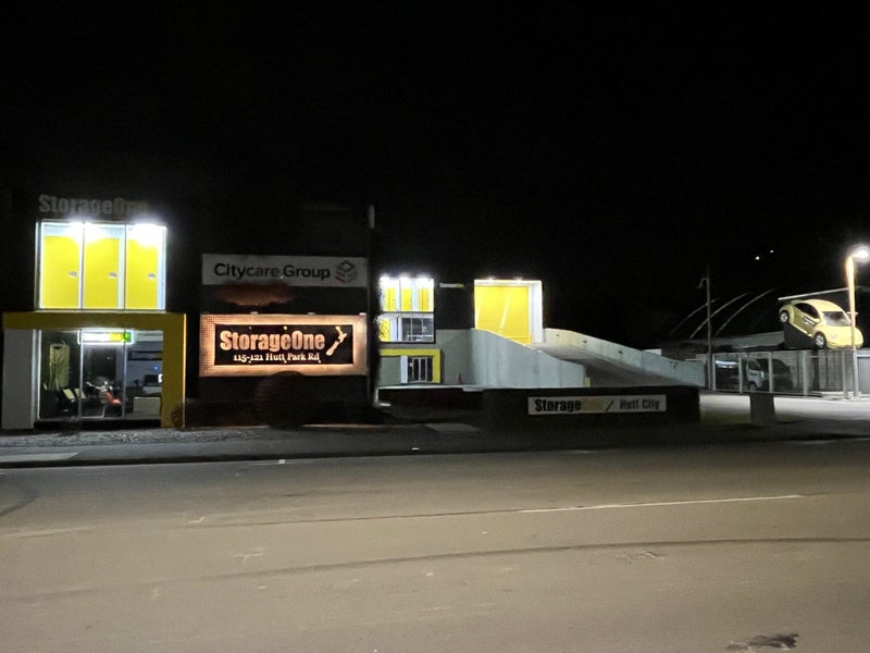 StorageOne Carousel 2