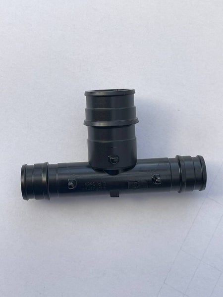 Bag of One Plus PEX Fitting Reducing Tees: 1/2"×1/2"×3/4", Total 30 pieces Carousel 1