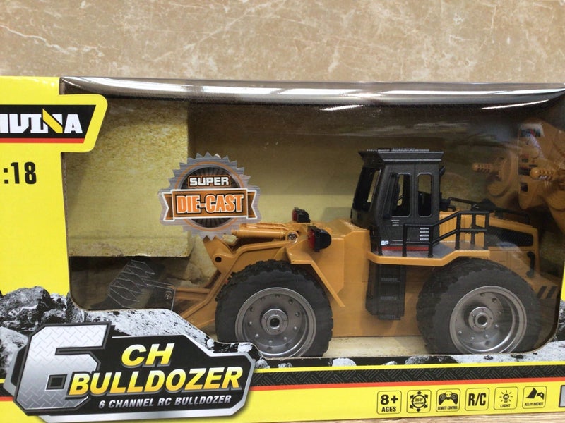 Super Die Cast Bulldozer with Remote control Carousel 1