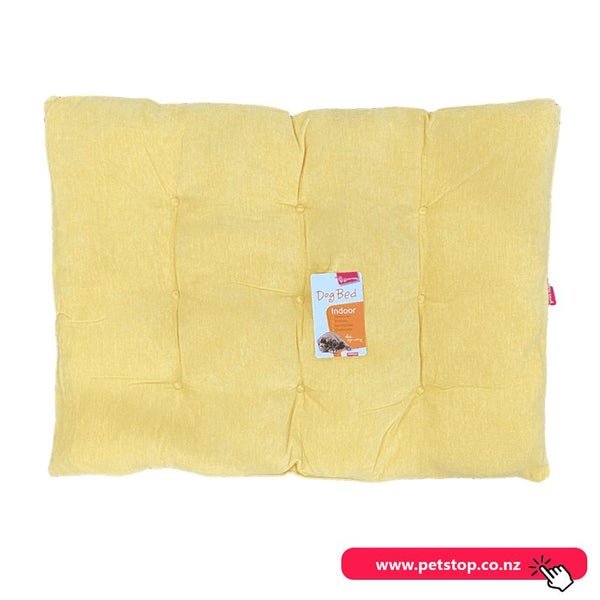 AQ566 Yours Droolly Summer Pet Bed Regular Yellow - M Carousel 1