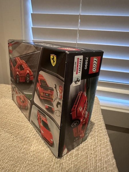 Lego 75890 Speed Champions Ferrari F40 Competizione Carousel 2