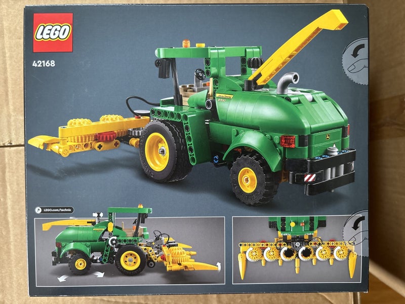 LEGO Technic 42168 - John Deere 9700 Forage Harvester ~PING Available~! Carousel 2