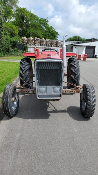 Massey Ferguson 245 Carousel 2