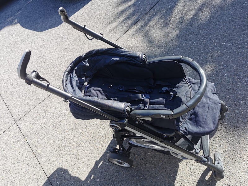 PegPerego Stroller / Switch Four / Made in Italy / Great Condition Carousel 1