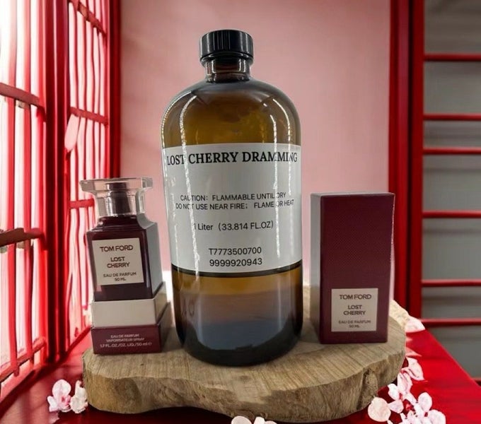 5ml sample perfume Tom Ford Lost Cherry EDP niche decant Carousel 1