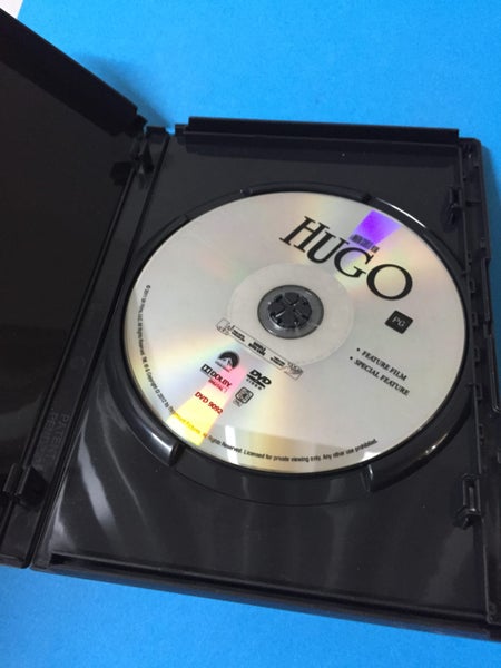 Hugo Carousel 3