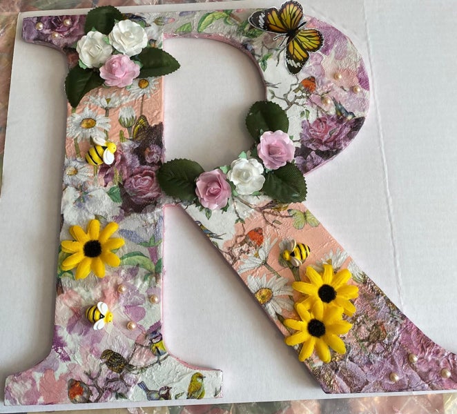 Kaisercraft Medium Wooden Letter "Funky J" SB610 Carousel 3