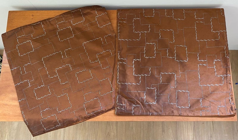 Cushion Covers Golden Cubes Brown x 8 Units Carousel 1