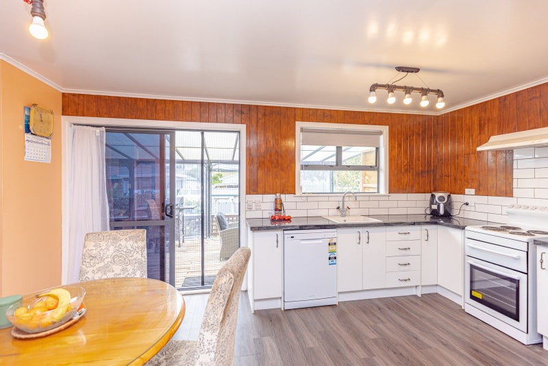 74 Matai Street, Castlecliff, Whanganui, Manawatu / Whanganui