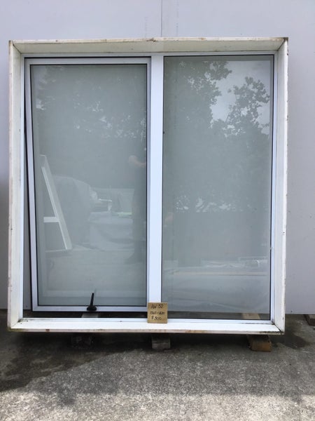 Aluminium Awning Window 1315w x 1475h Carousel 2
