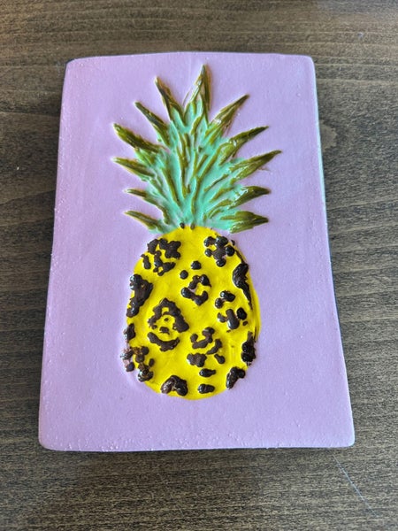 Pineapple Ceramic Tile63002418913153111