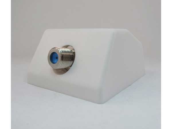 TV SKIRTING OUTLET F in F out Carousel 1