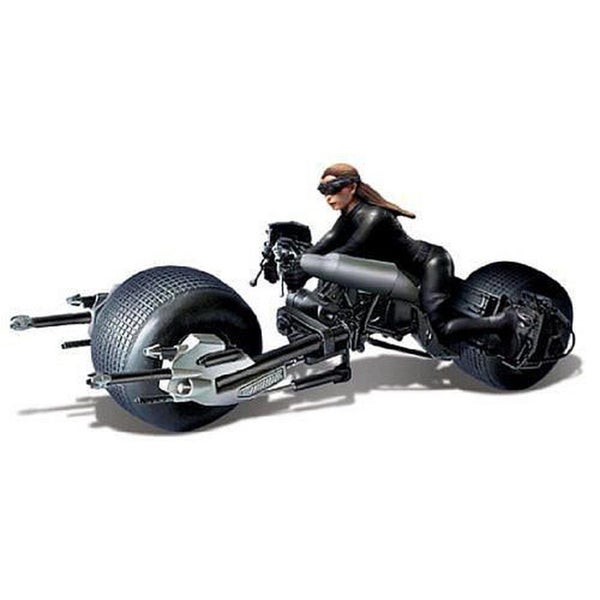 The Dark Knight Rises Catwoman with Bat Pod 1/18 Moebius by - Carousel 1