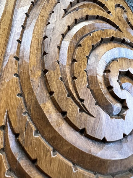 Kauri Wheku by unknown Maori artist - VERY LARGE Carousel 4