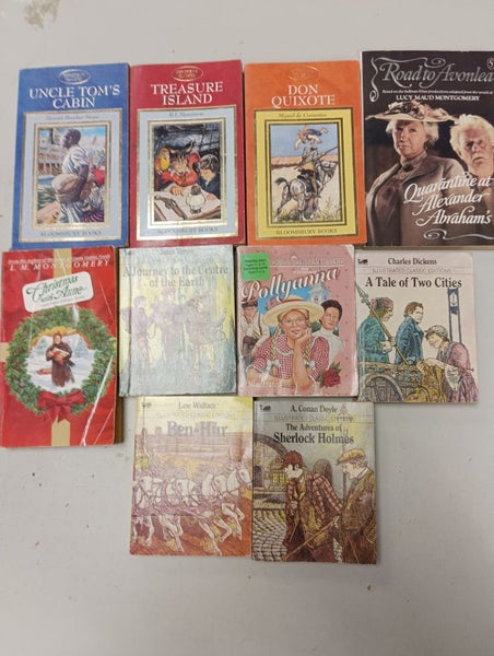 02 C Bulk Books Carousel 1