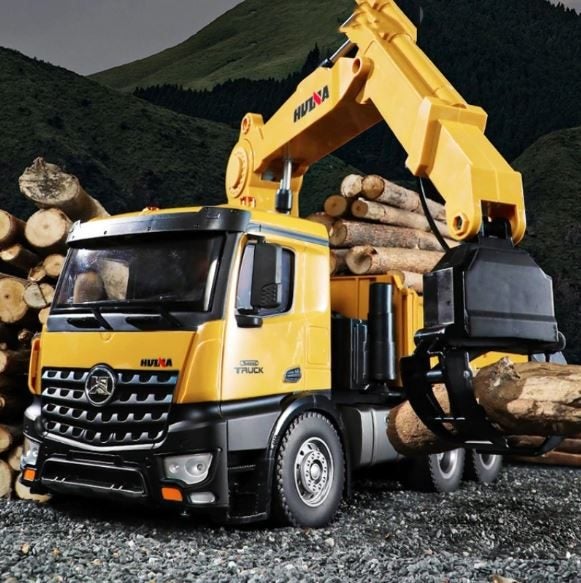 HUINA 1575 1:14 Remote Control Timber Grab Truck, 2.4GHZ. Carousel 1
