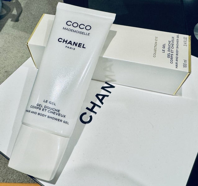 Chanel coco Mademoiselle hair and body shower gel 100ml Carousel 2