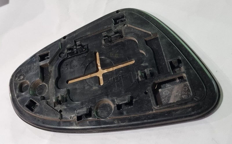 Toyota Yaris NCP13R LH side mirror glass only Carousel 2