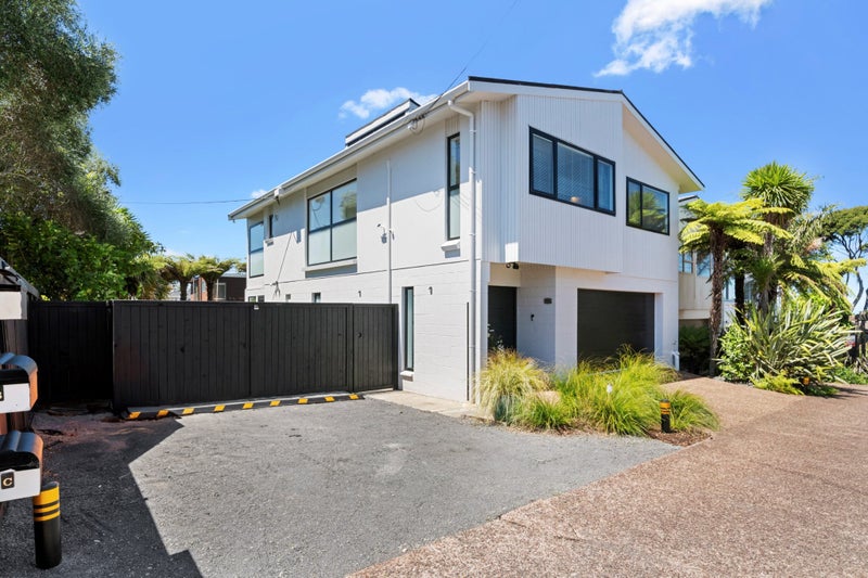 49A Aberdeen Road, Castor Bay, North Shore City, Auckland