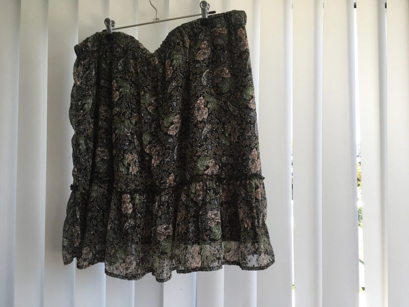 Cotton On Brand, Multi Coloured Short Skirt, Size 24. Carousel 2