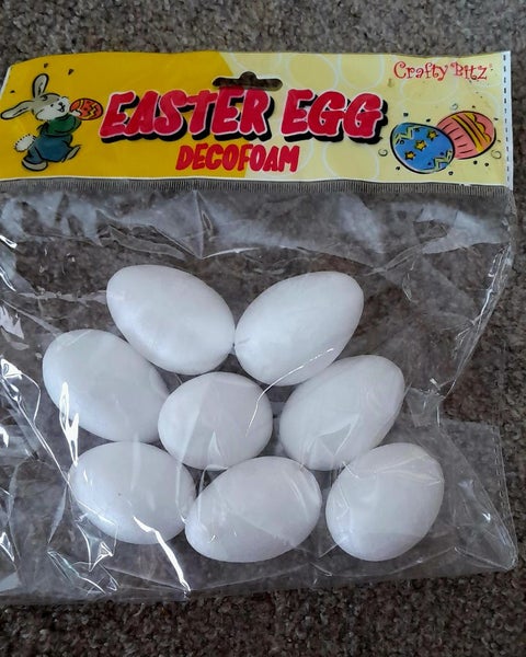 Polystyrene 50mm eggs x 8 new Carousel 1