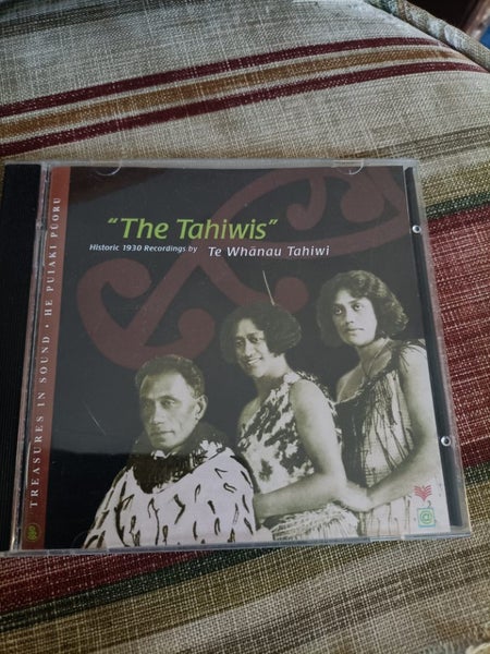 The Tahiwis Carousel 1