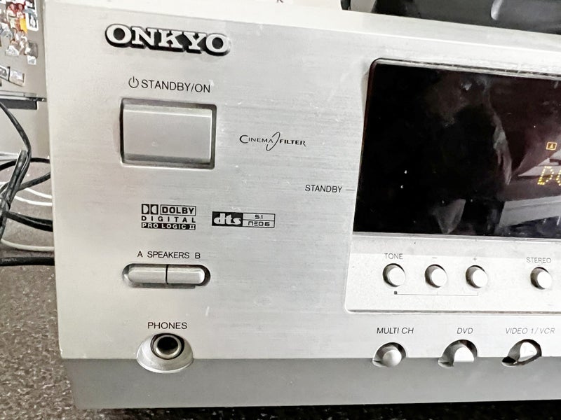 Onkyo AV Receiver Model TX-SR304E Carousel 2