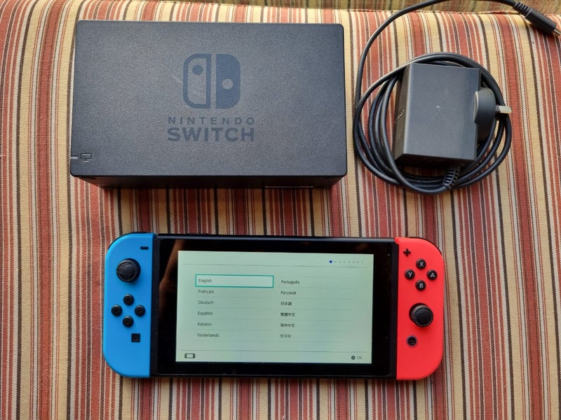 Nintendo Switch Console Carousel 1