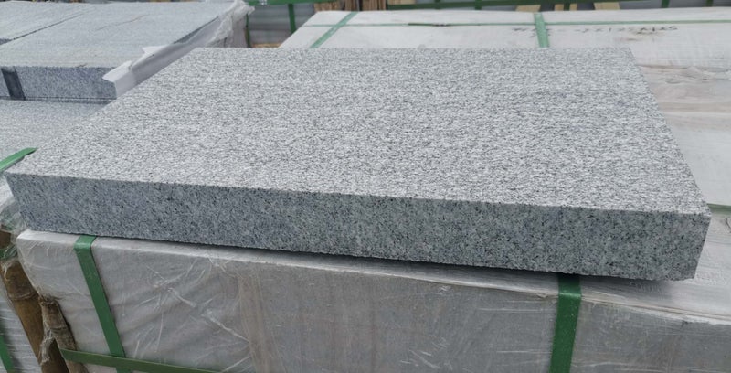 Big Discount Sell- Light Grey Granite Paver - 581x381x60 Carousel 1