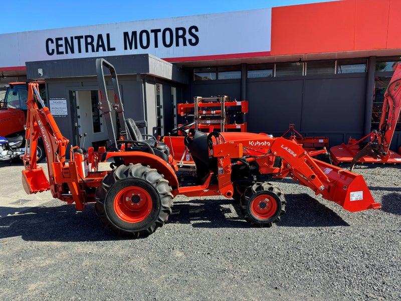 2025 Kubota B3150SUHD COMPACT TRACTOR Carousel 1