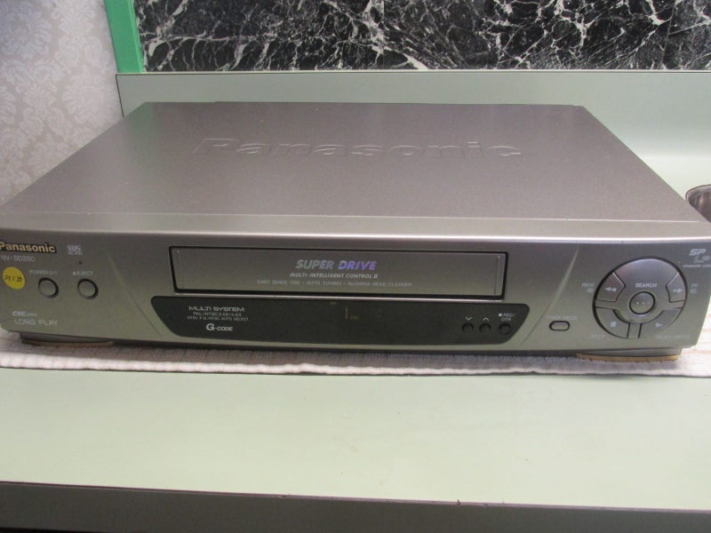 VHS Tape Recorder Panasonic NV-SD280EA Mono no remote no video out put Carousel 1