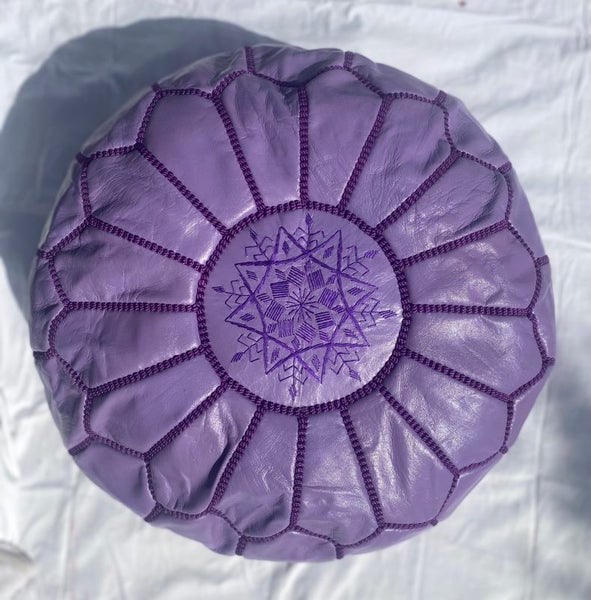 PREMIUM Handcrafted Moroccan Leather Pouf Carousel 1
